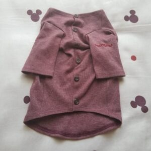 ボタンTシャツ